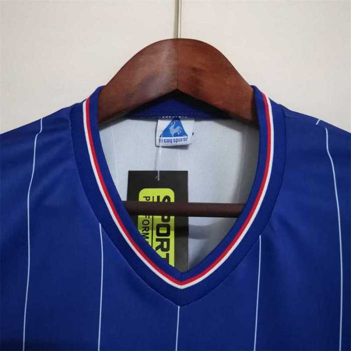 Chelsea home 1981-1982