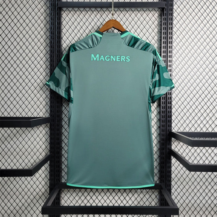 Celtic 3e uit tenue