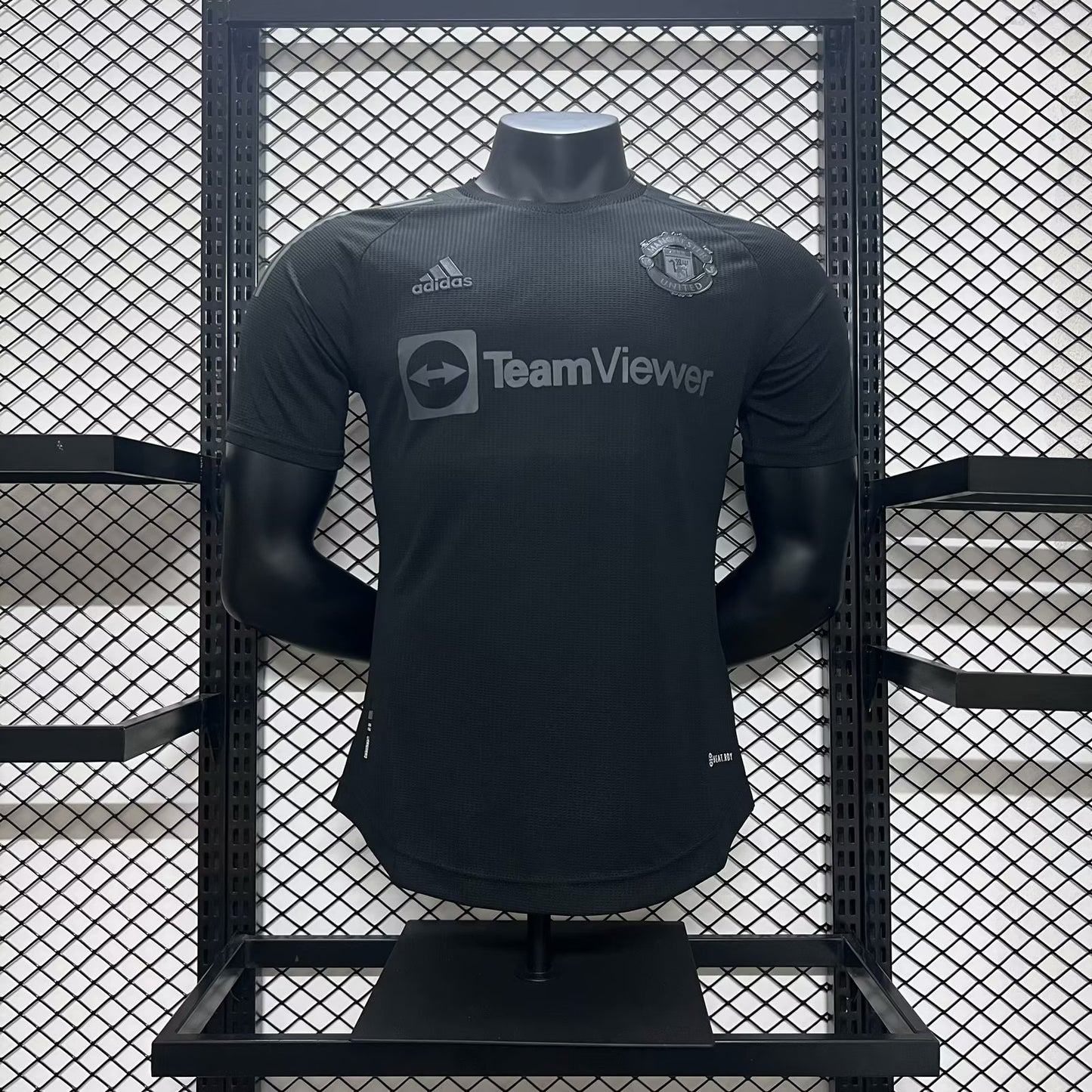 Manchester United black edition 2022/23