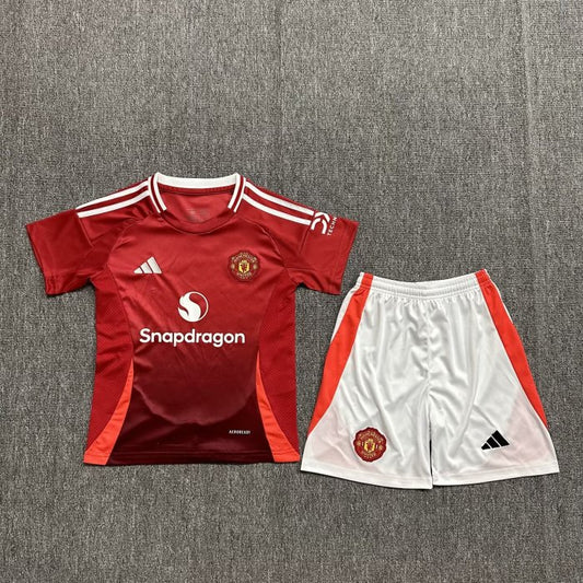 Manchester United home kids 2024/25