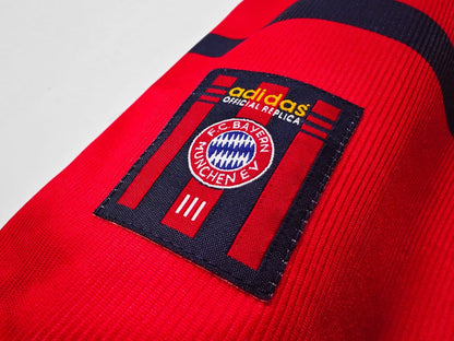 Bayern München 98-01