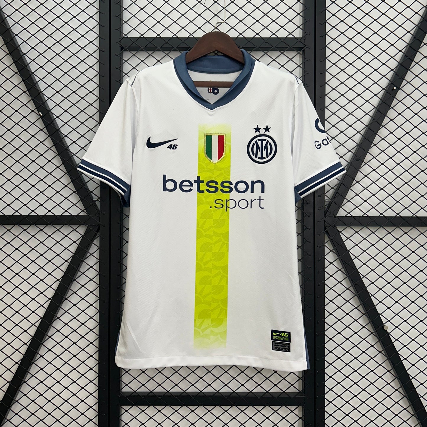 Inter Milan x Rossi