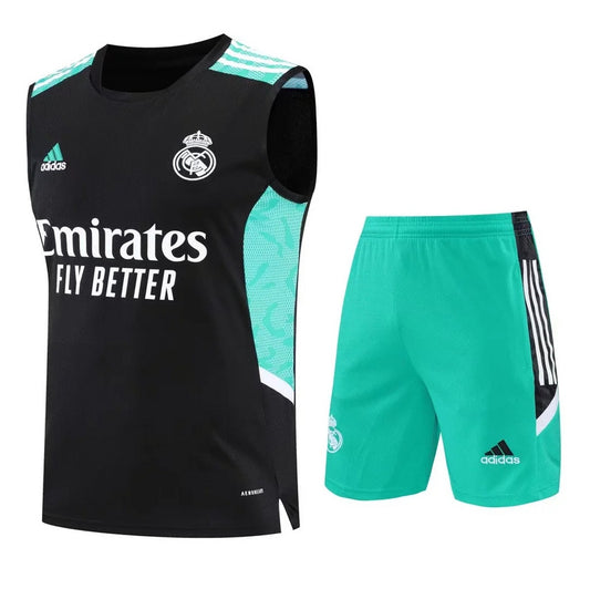 Real Madrid singlet trainingskit 2021/22