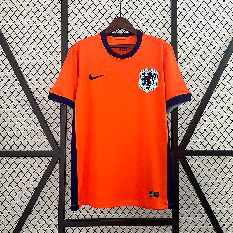 Nederland thuis 2024-2025