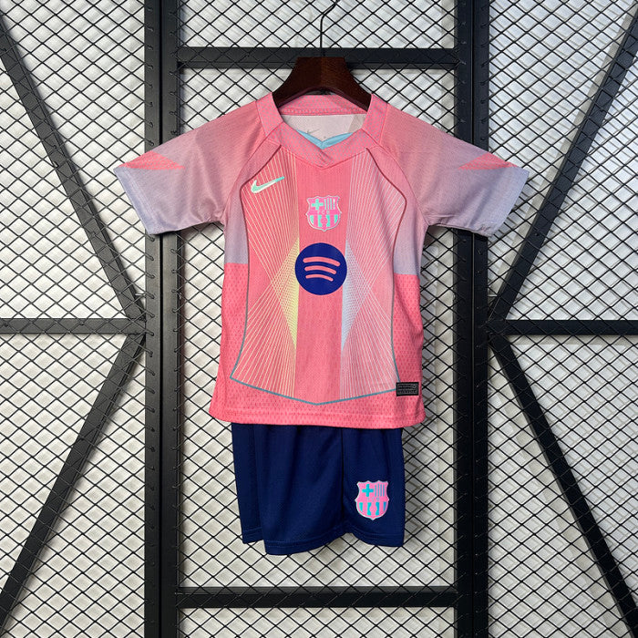 Barcelona special ‘Aurora’ pink edition