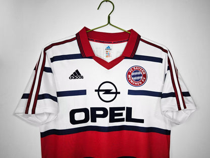 Bayern München 98-01